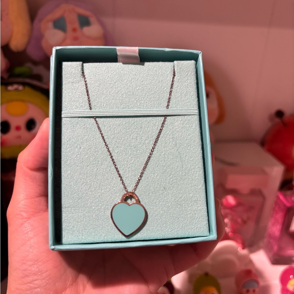 Tiffany Blue® Small Heart Tag Pendant